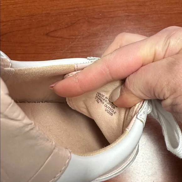 Michael kors sneakers size 7.5 // 011704 - Picture 3 of 4